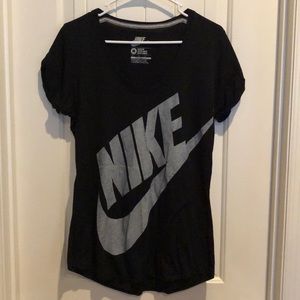 Nike tee